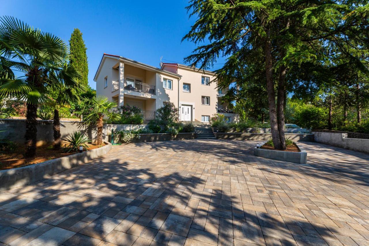 Apartment Nada 1 Malinska Exterior foto